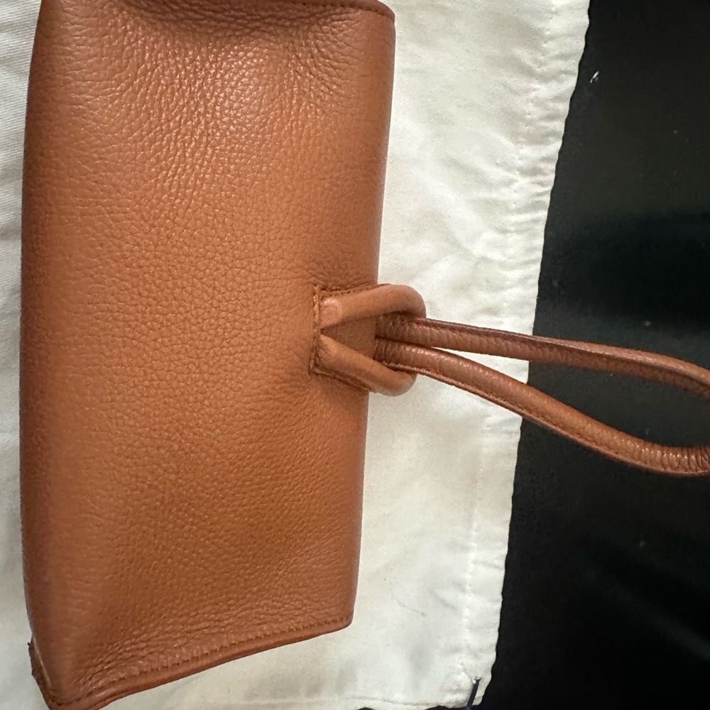 M. Gemi Tan Leather Wristlet/crossbody - Picture 2 of 10